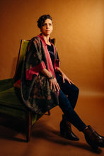 Load image into Gallery viewer, Vintage Peonies Kimono