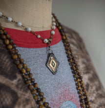 Load image into Gallery viewer, Snakeskin Kimono