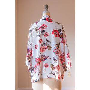 Pretty Petal Kimono - Clothing