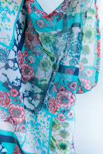 Load image into Gallery viewer, Petals &amp; Patchwork Kimono
